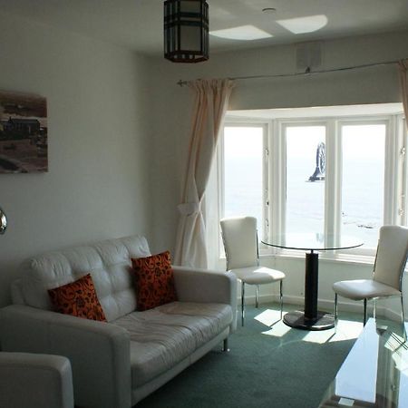 The Bay Apartman Lyme Regis Szoba fotó